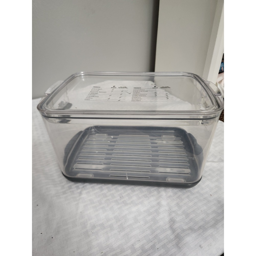 Rubbermaid FreshWorks Produce Saver Food Storage Container Clear Gray‎ Large